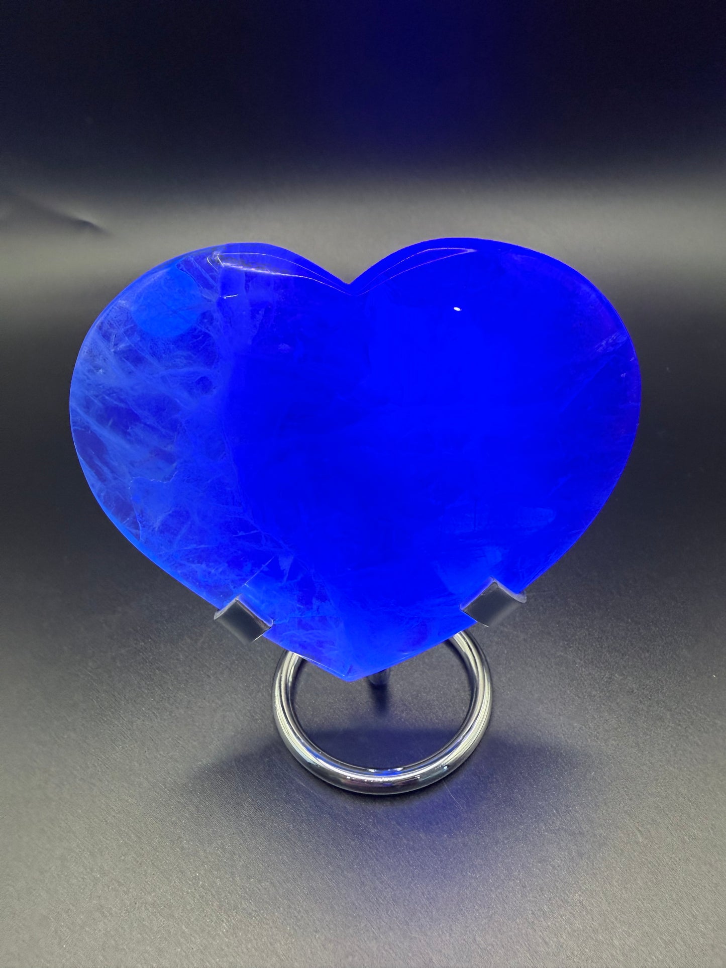 Green Fluorite Polished Heart with Stand β 310g 10 x 8.6 cm