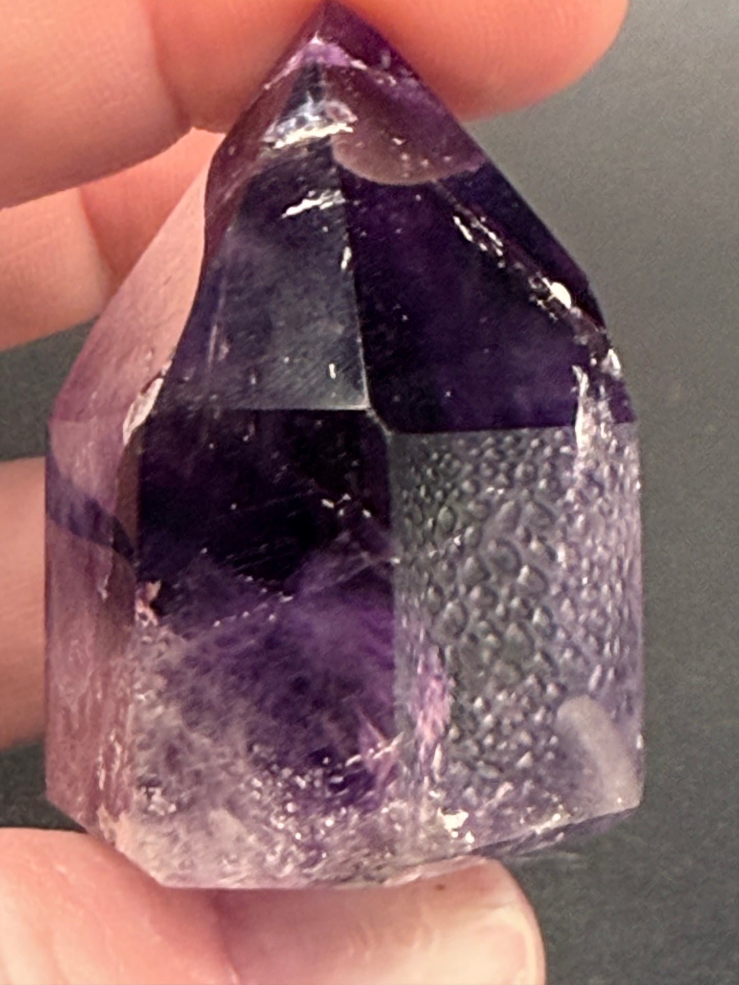Amethyst Tower 45g  4×3cm