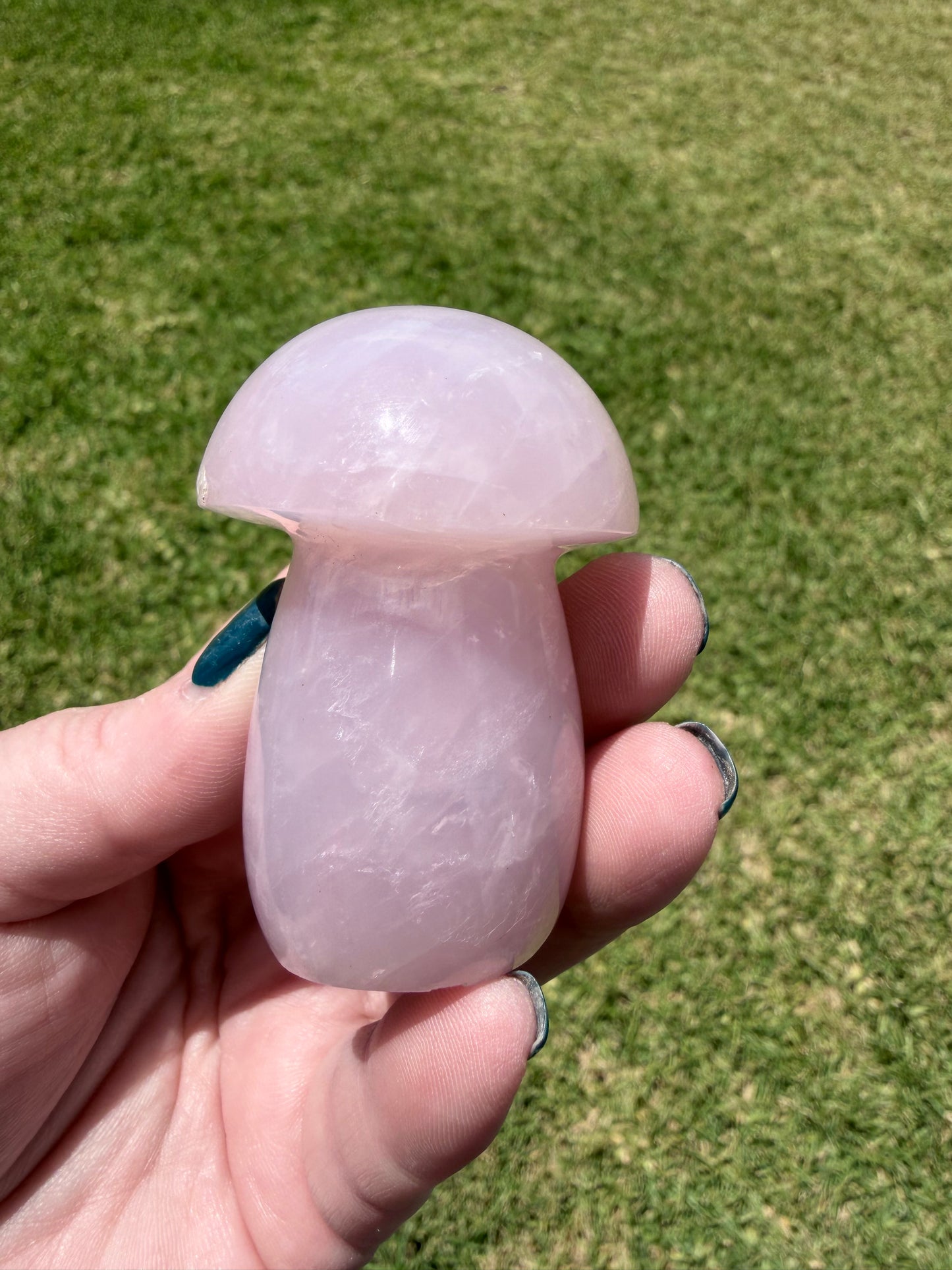 Rose Quartz Mushroom – 128g
