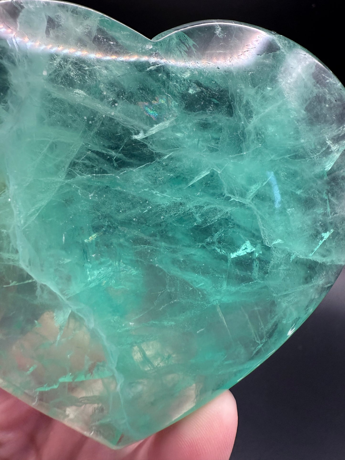 π Green Fluorite Polished Heart with Stand β 357g 10.2 x 8.8 cm