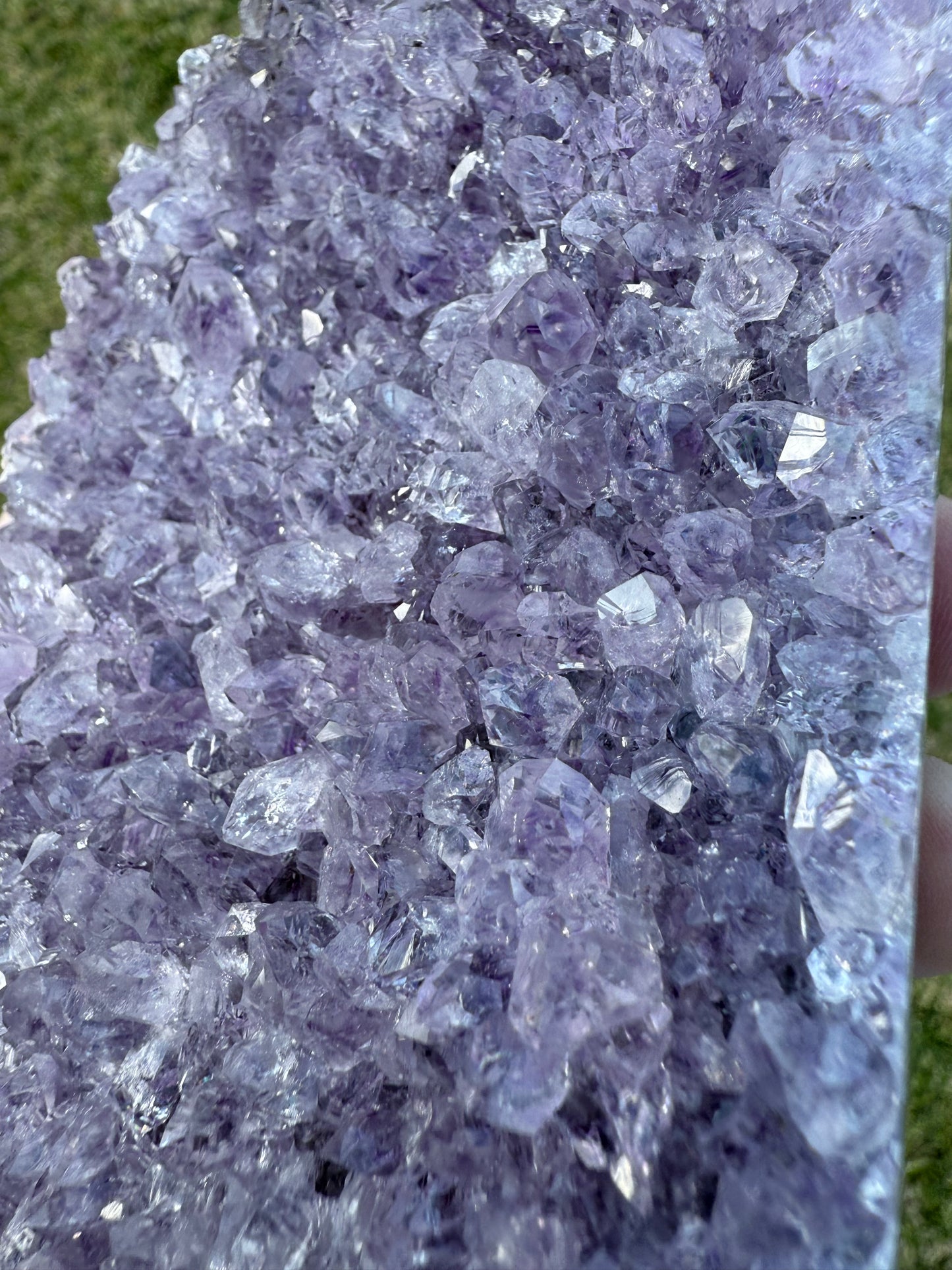 Amethyst Cluster β 855 g
