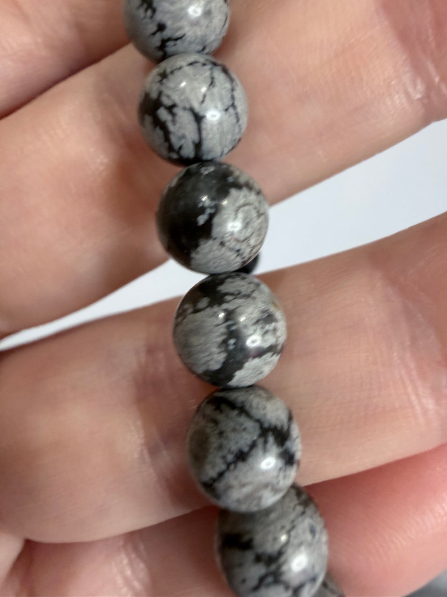 8mm Snowflake Obsidian Bracelet
Grounding • Protection • Emotional Balance
