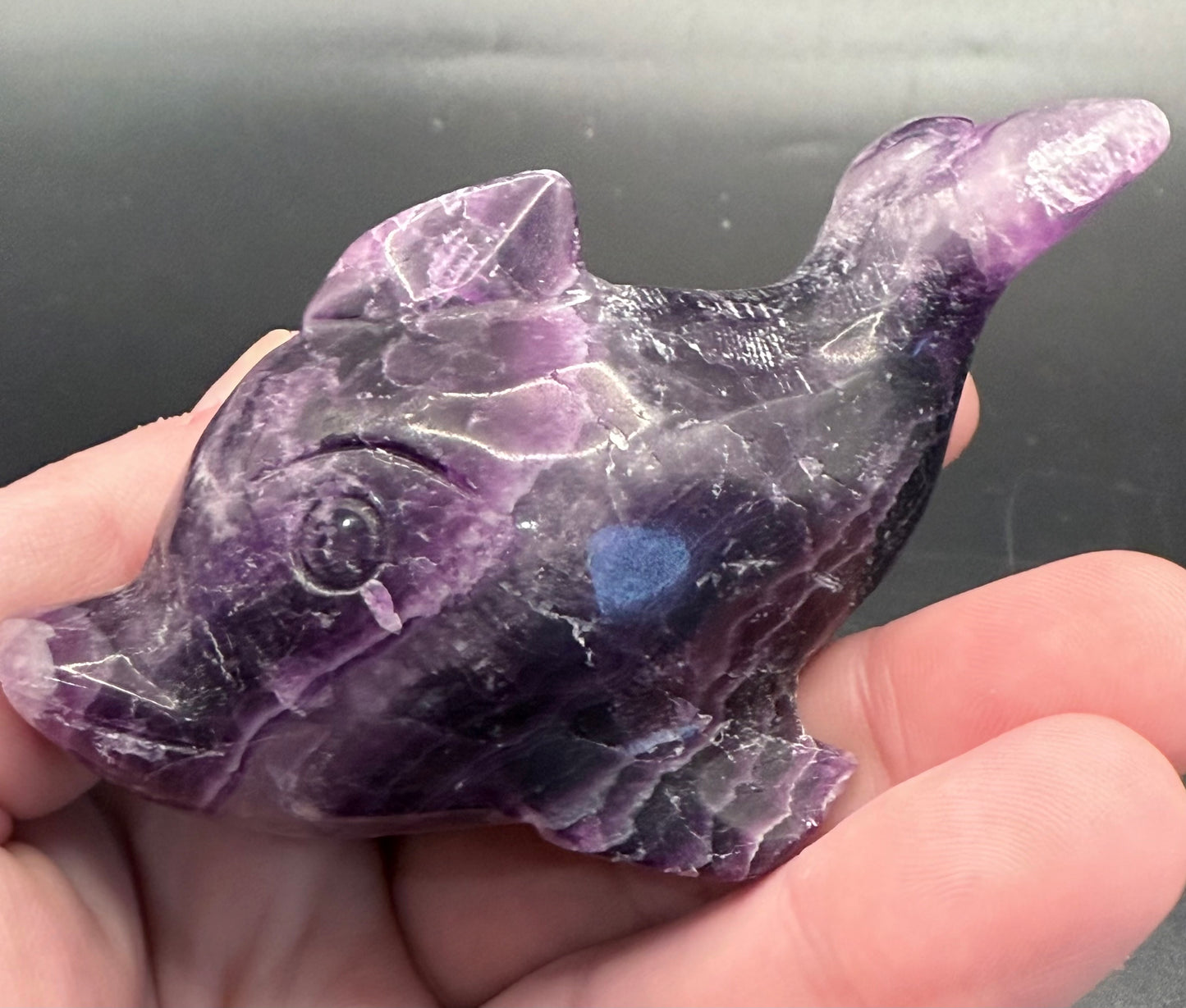 Purple Fluorite Dolphin Carving โ 190g | 8.8 x 4.1cm