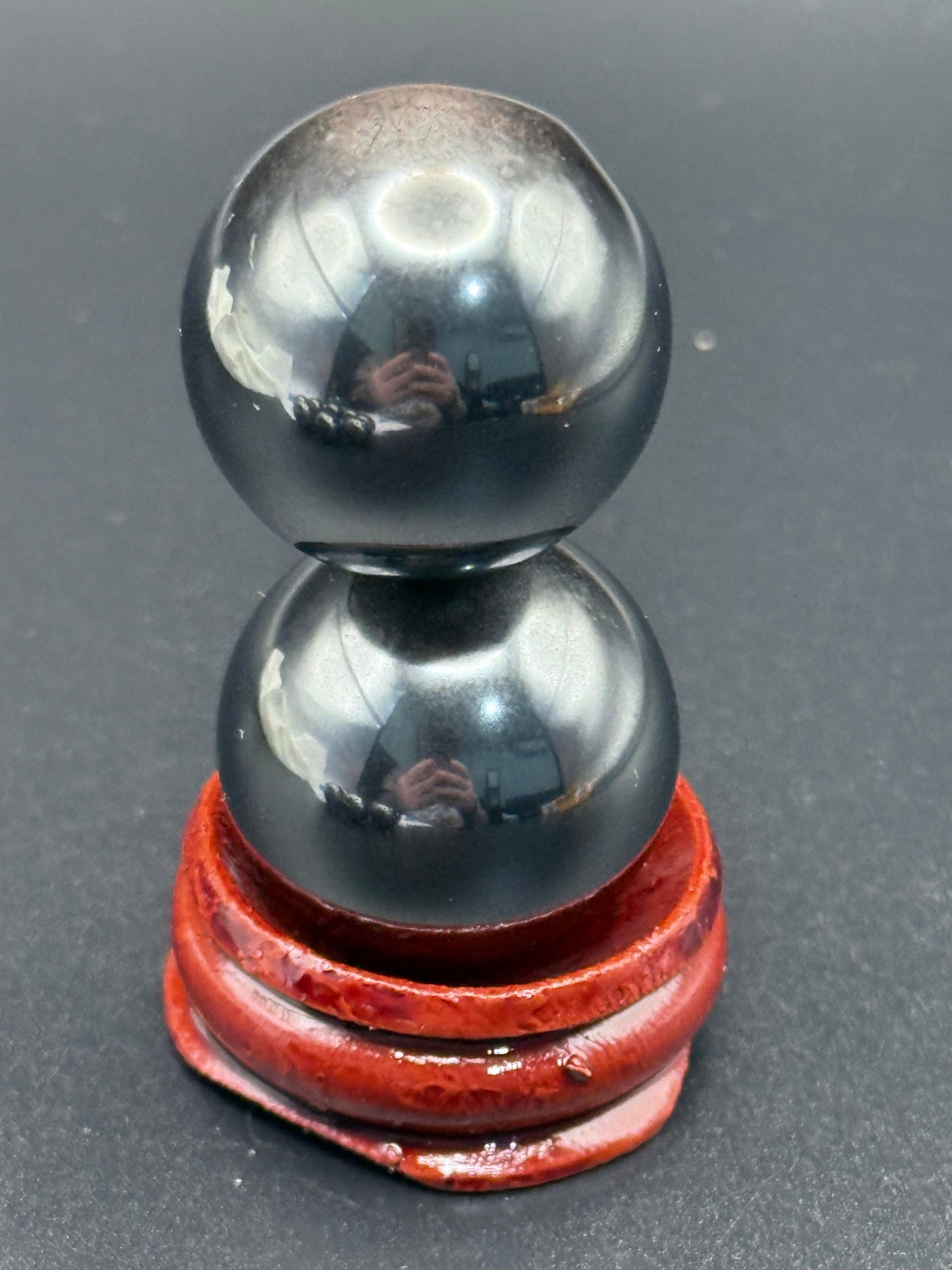 Magnetic Hematite 2.5cm Spheres