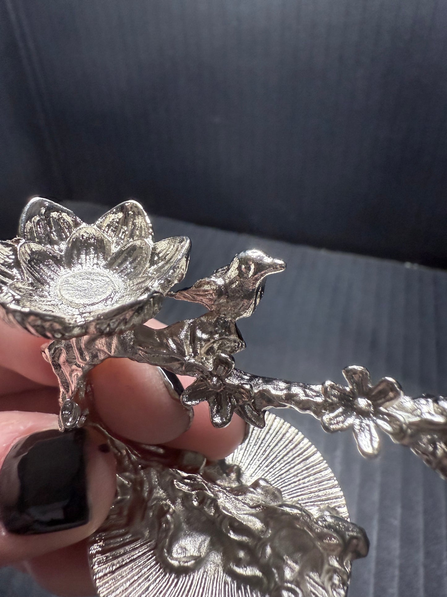Bird Sphere Holder