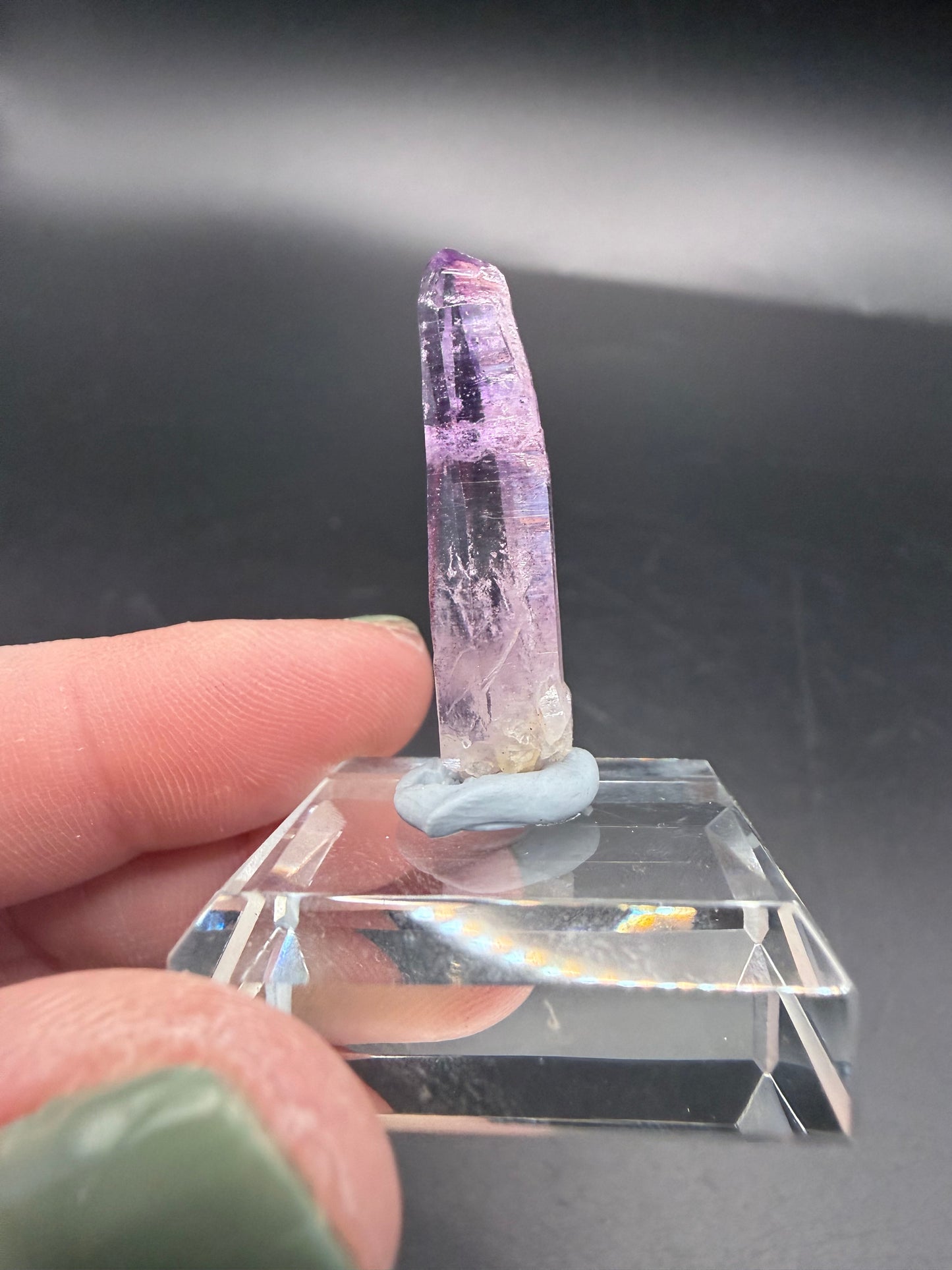 Vera Cruz Amethyst Point on Glass Display