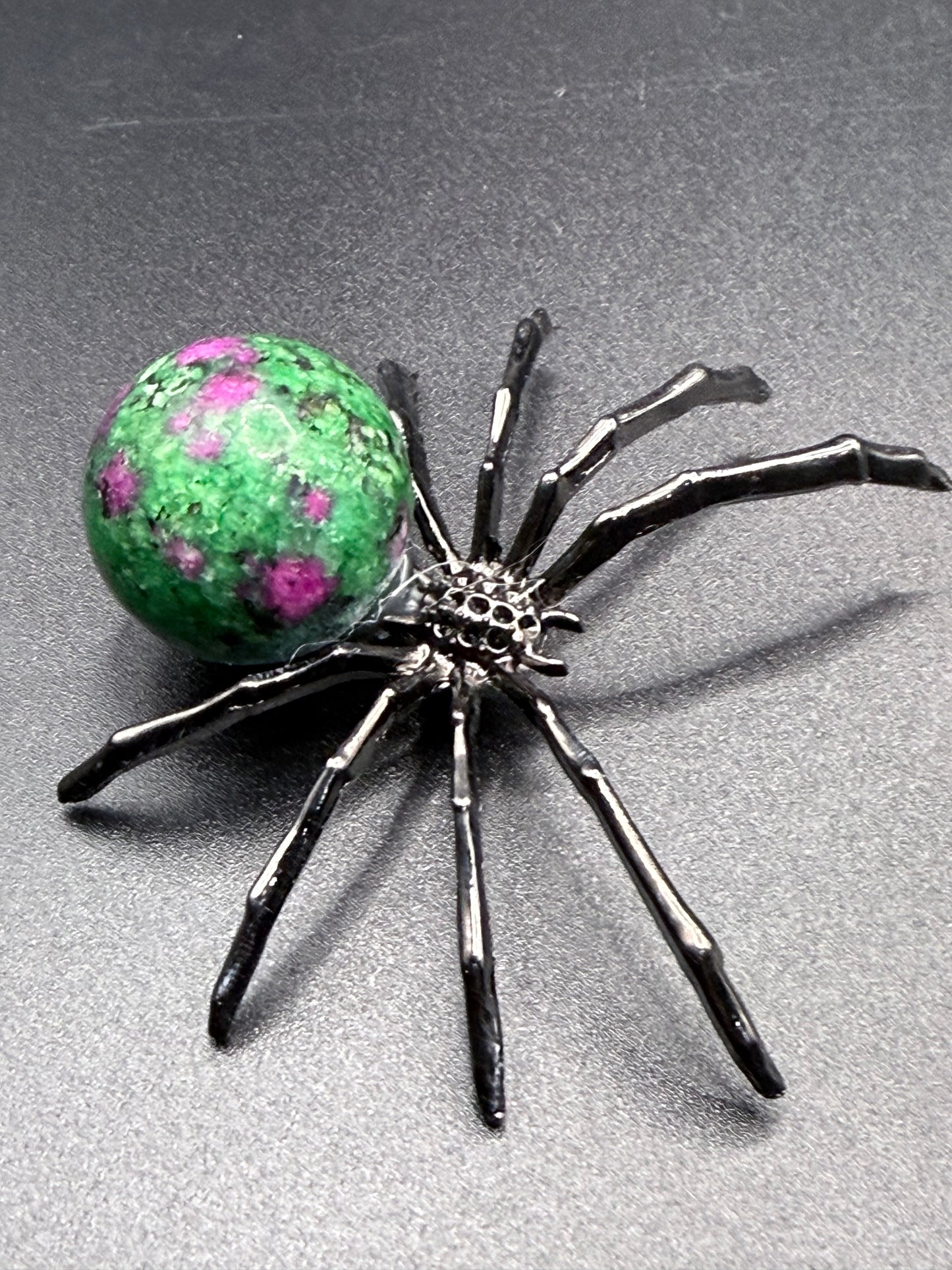 Ruby Zoisite Crystal Spider – UV Reactive
