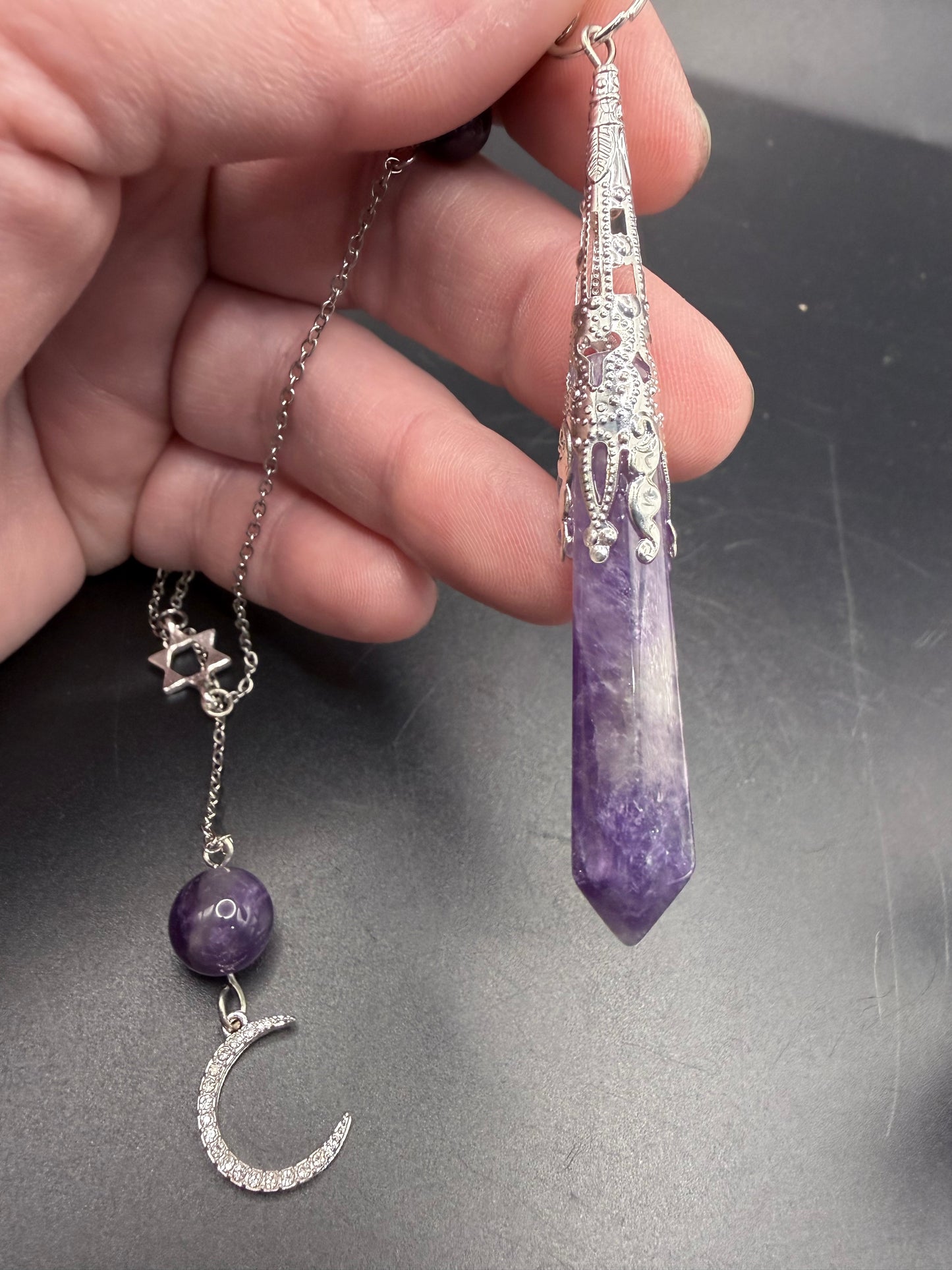 Amethyst Moon & Star Pendulum ā 7.5cm