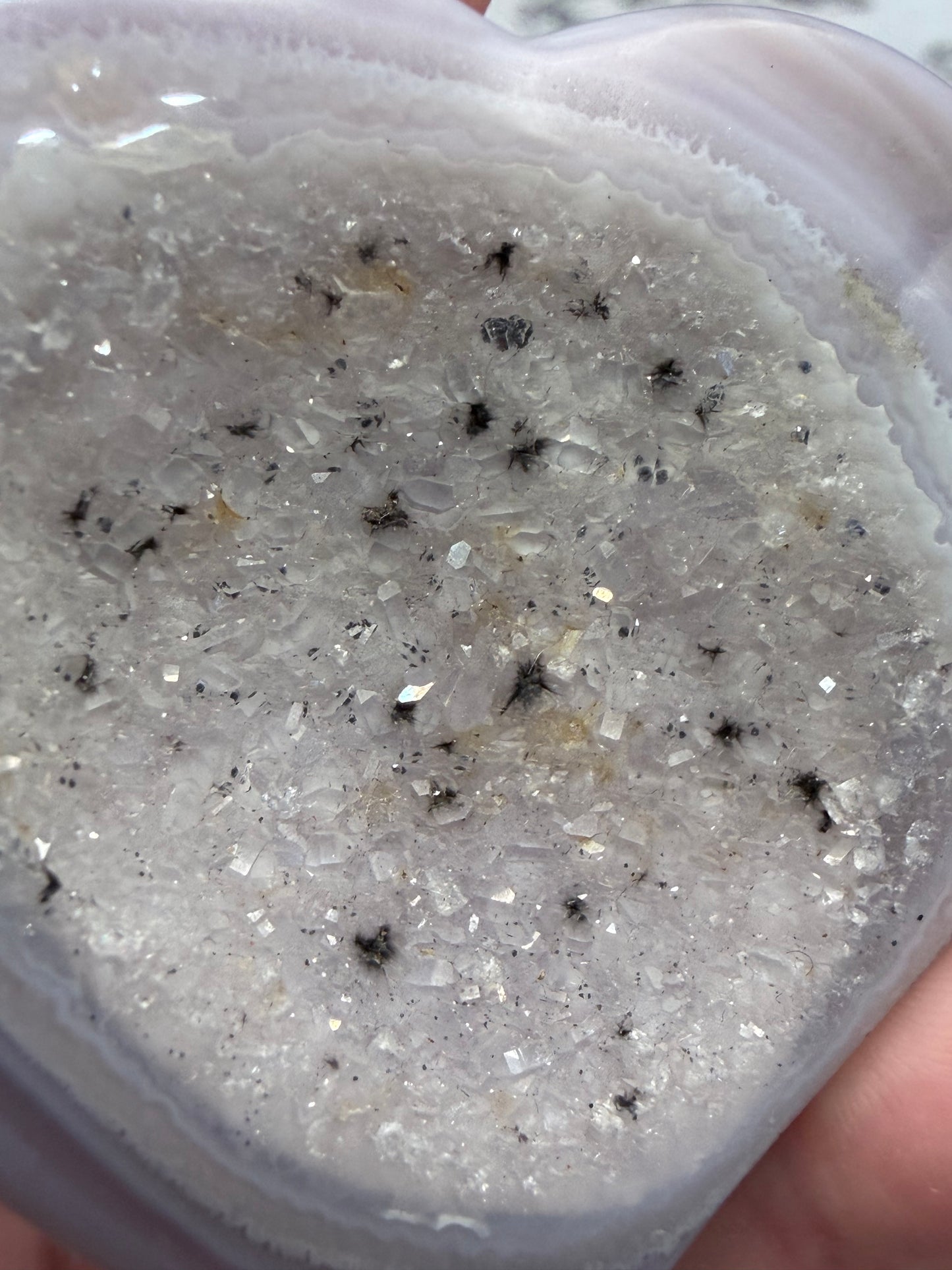 Lilac Agate Druzy Heart – 5.7 x 5.2cm | 52g