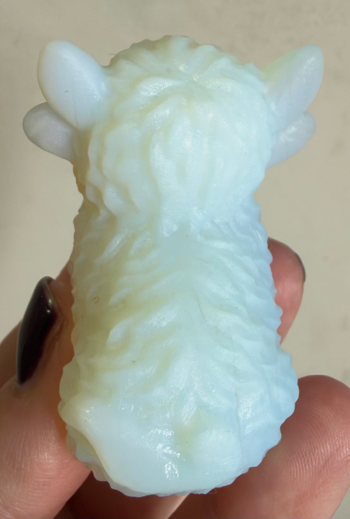 Highland Cow Opalite Carving – 5–6 cm