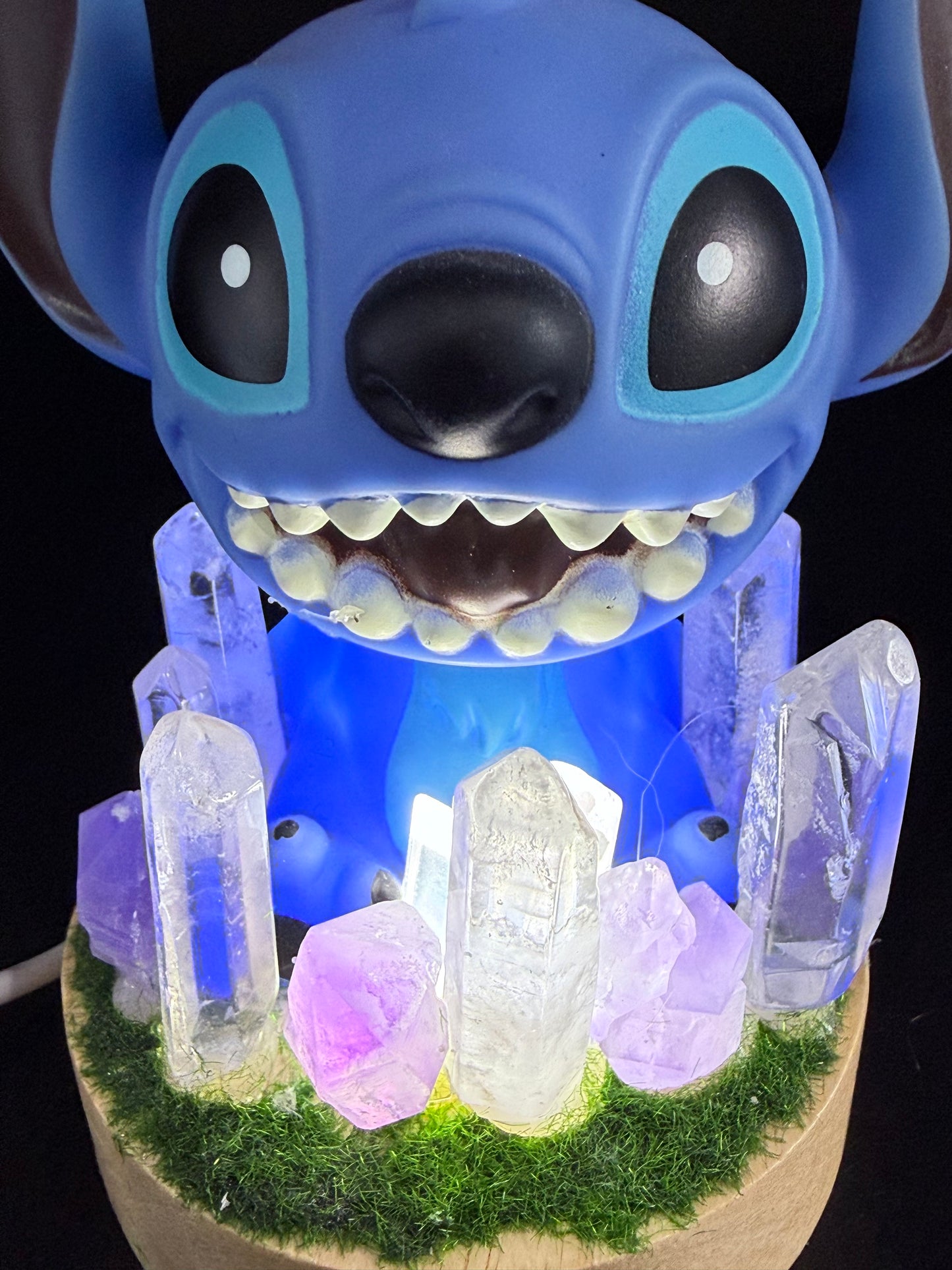 Stitch Crystal Light Bobble Head