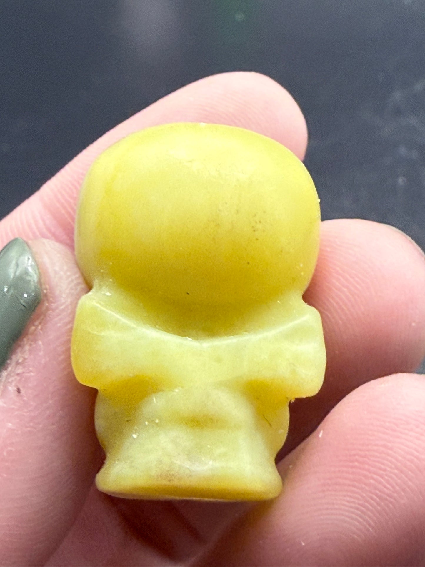 Jack Skellington Yellow Jasper Carving ā 3.2cm