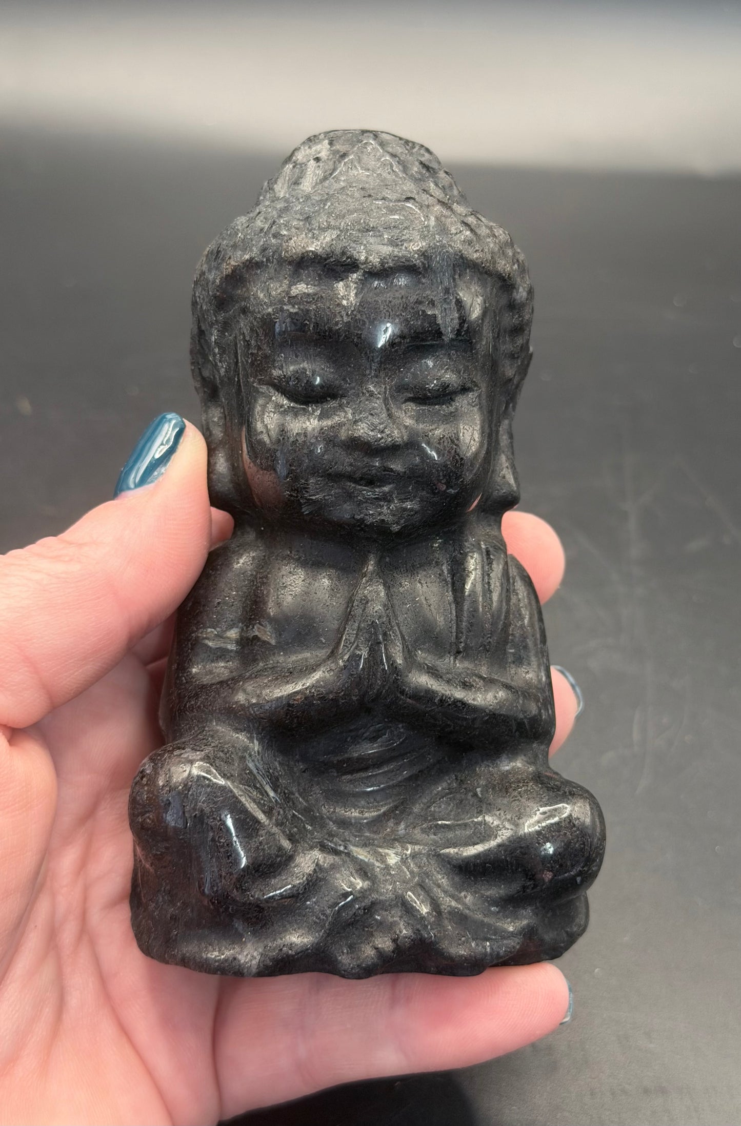 Black Obsidian Buddha Carving – 12 × 6.5 cm (555 g)