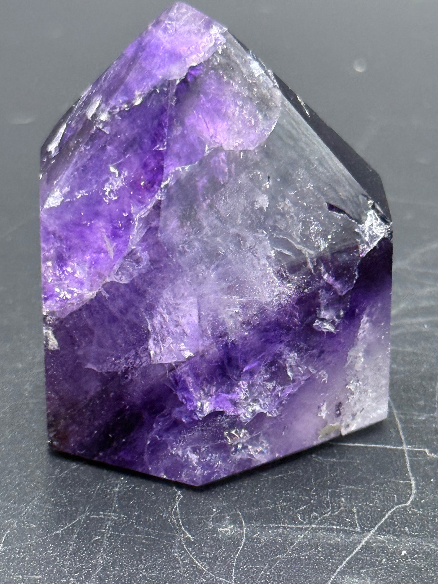 Amethyst Tower 45g  4×3cm