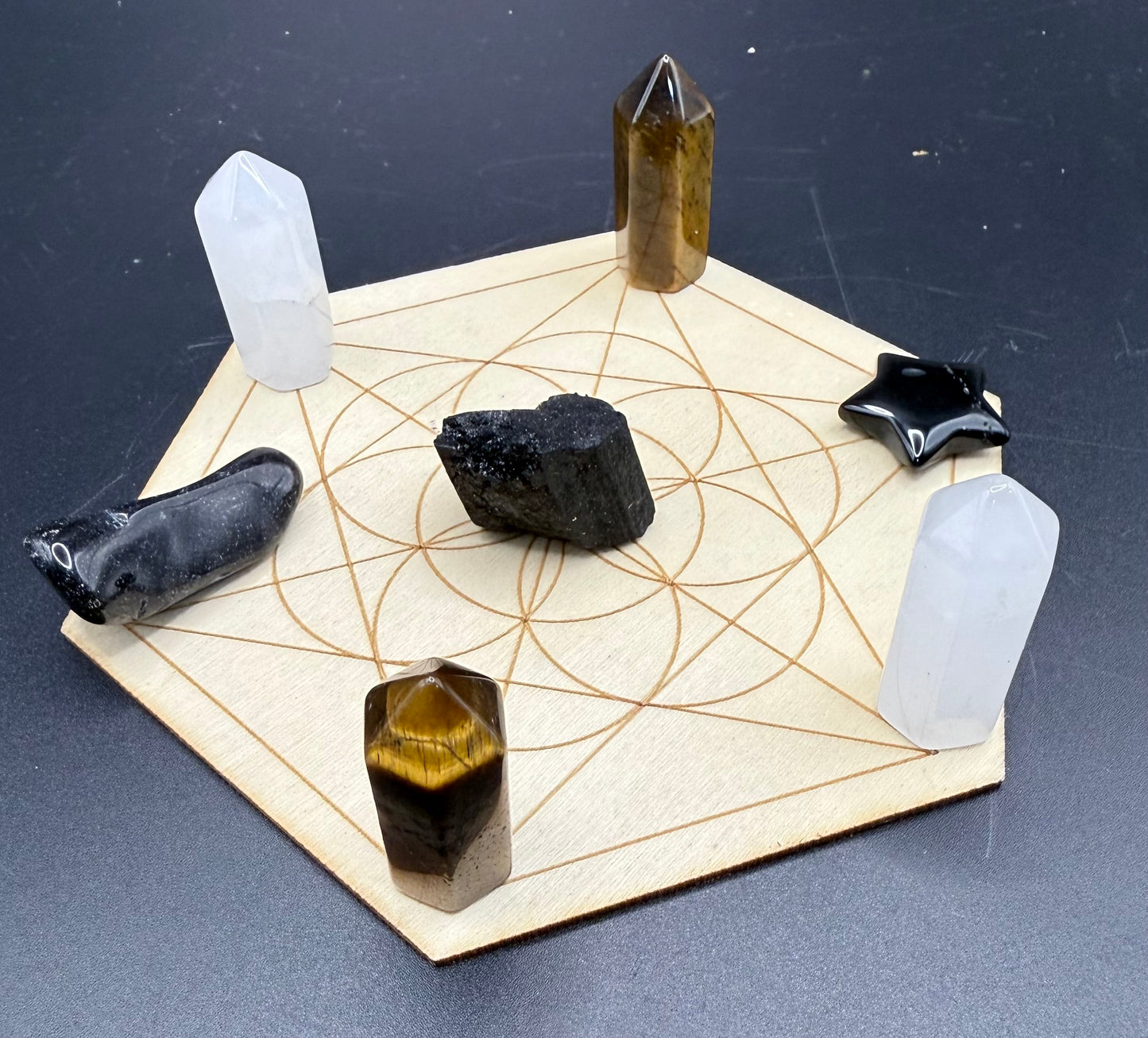Protection Crystal Grid Set – Hexagon Board