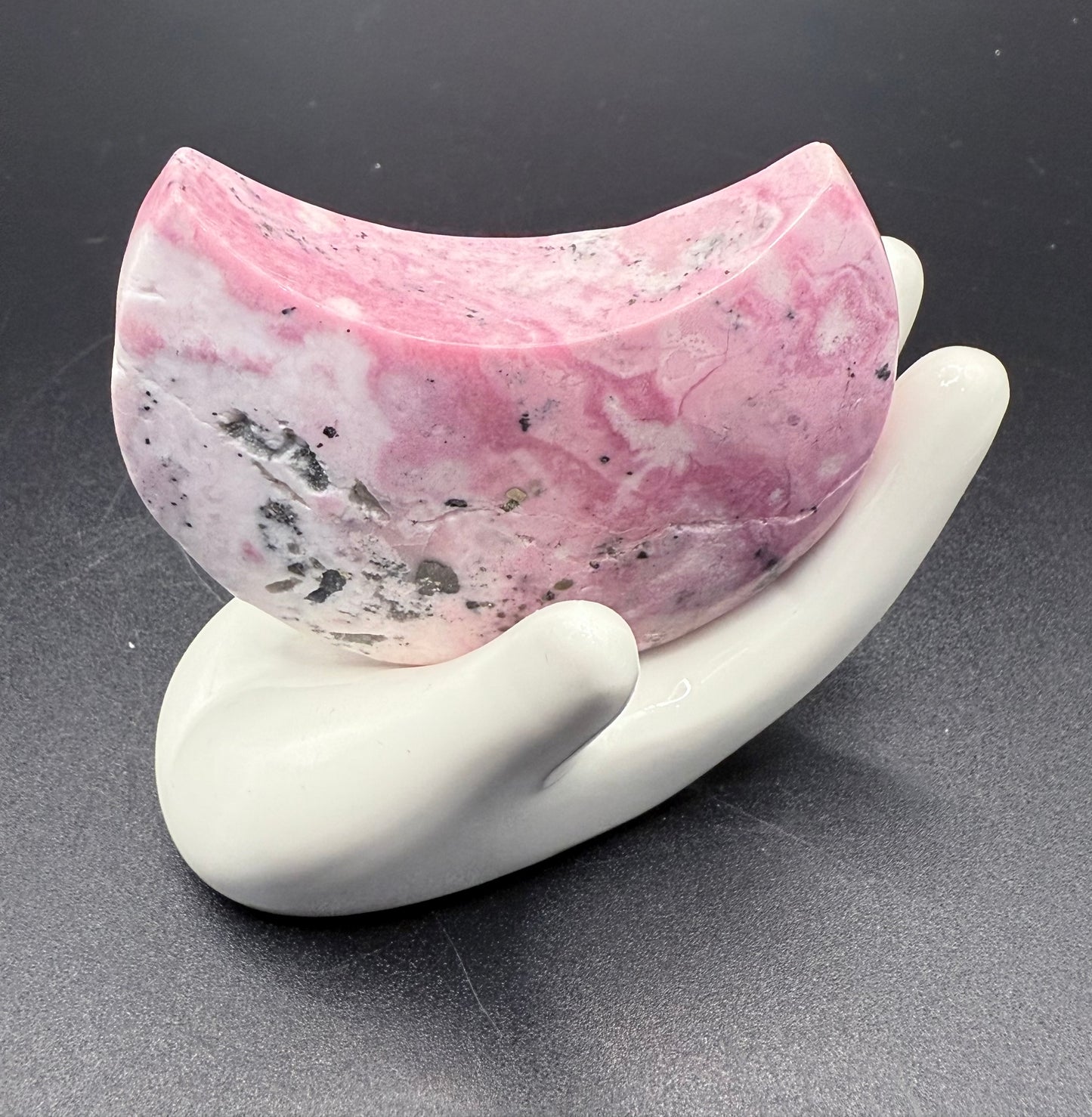 Peruvian Pink Rhodonite Crescent Moon 110g 6.2ร5.8cm