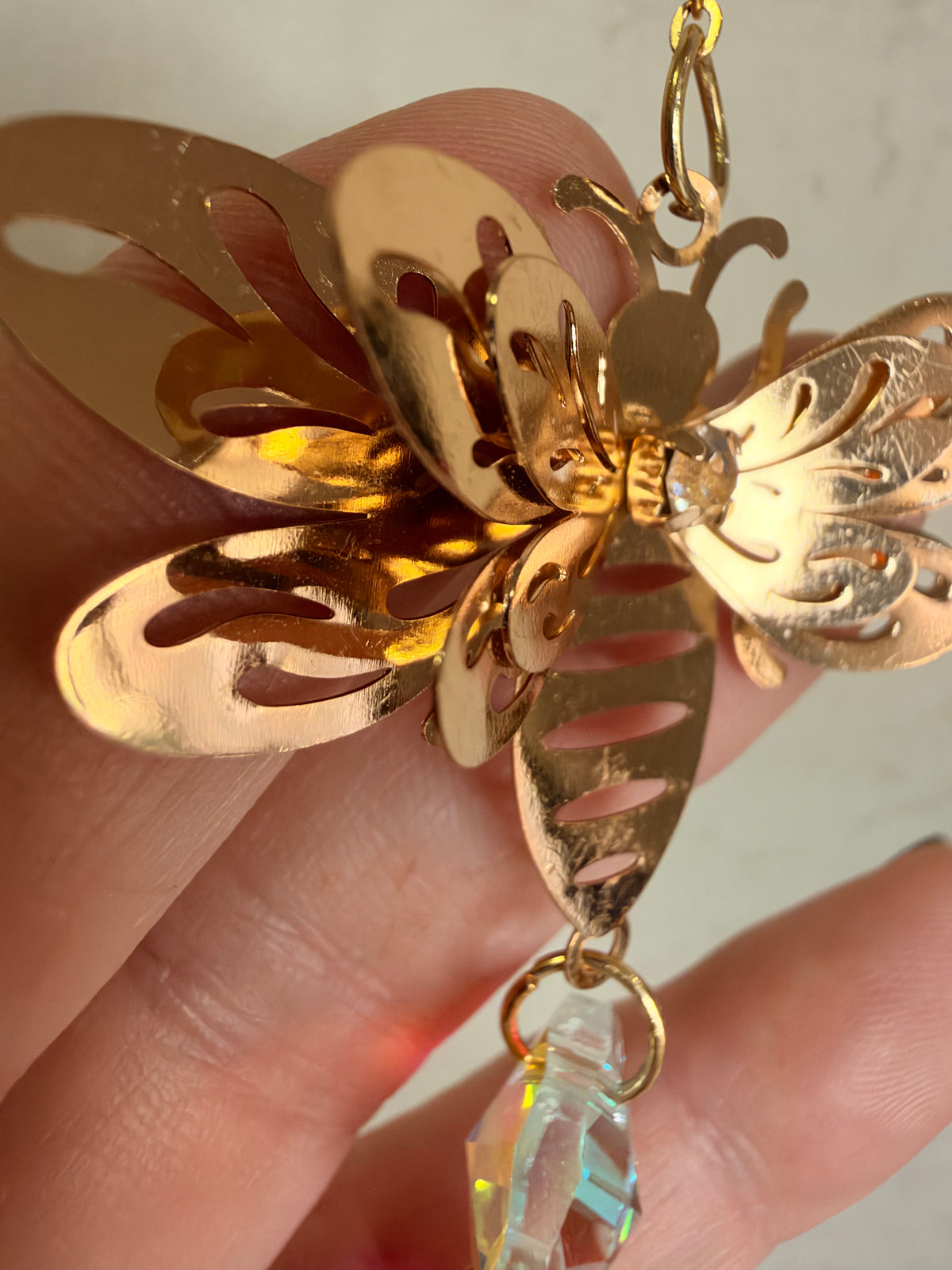 Gold Bee Suncatcher – 30cm