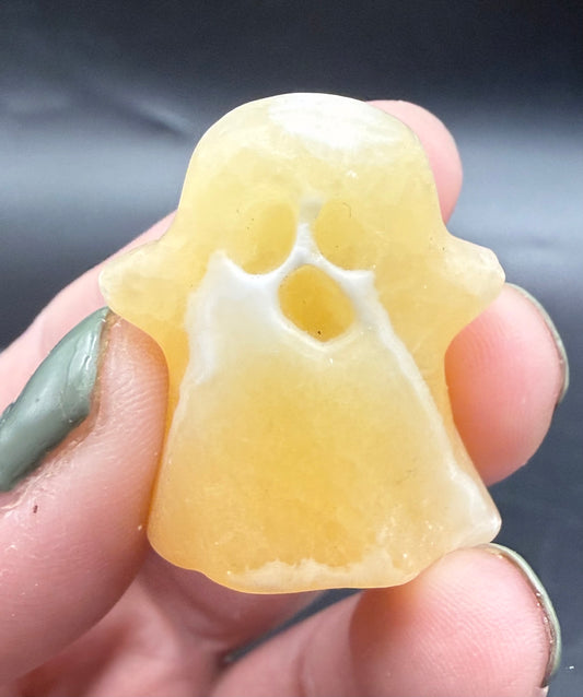 Honey Calcite Ghost Carving 3cm