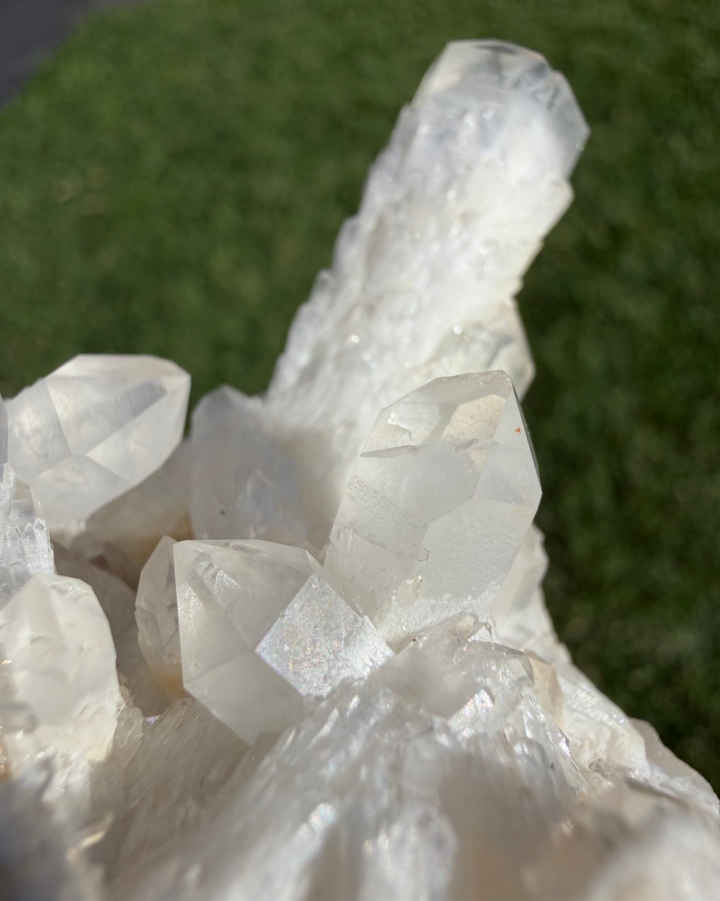 Quartz Twin Crystal Cluster – 75g