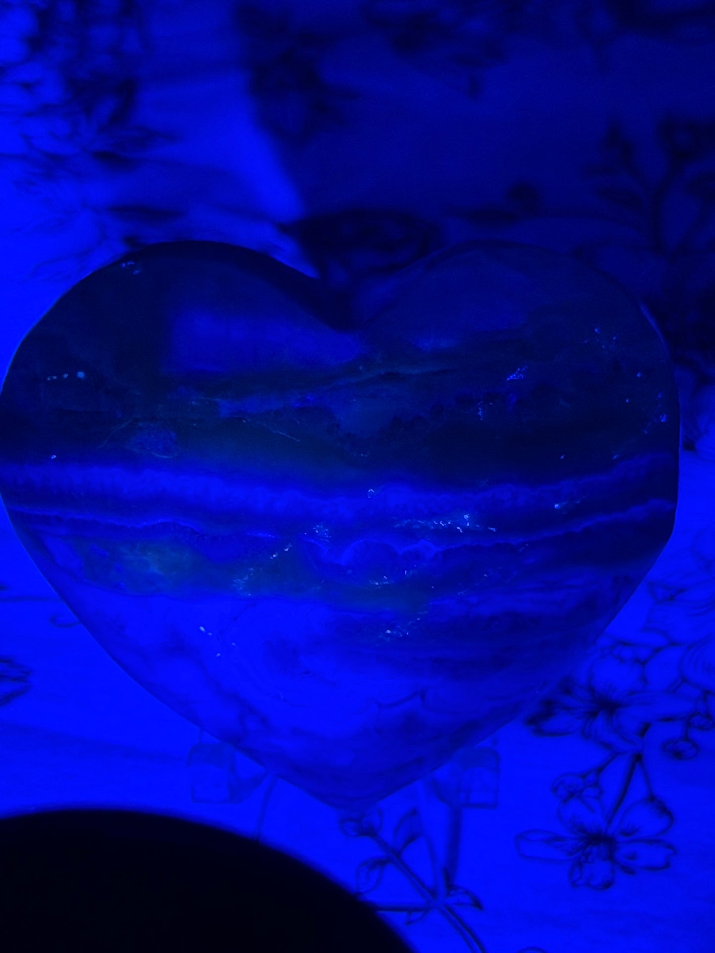 Fluorite in Matrix Heart – UV Reactive 133g | 6.2 x 5.7cm