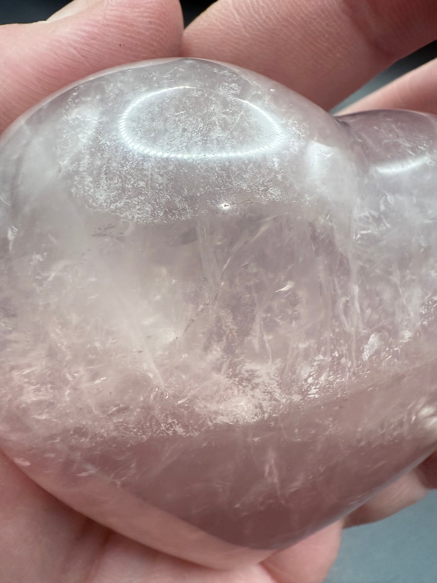Rose Quartz Heart โ 7.5 x 7.5cm