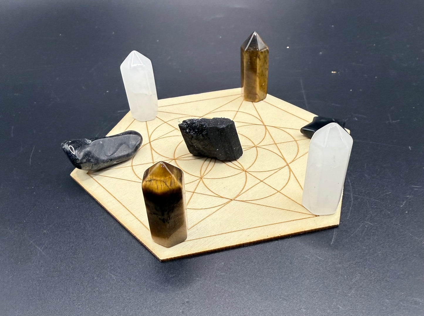 Protection Crystal Grid Set – Hexagon Board