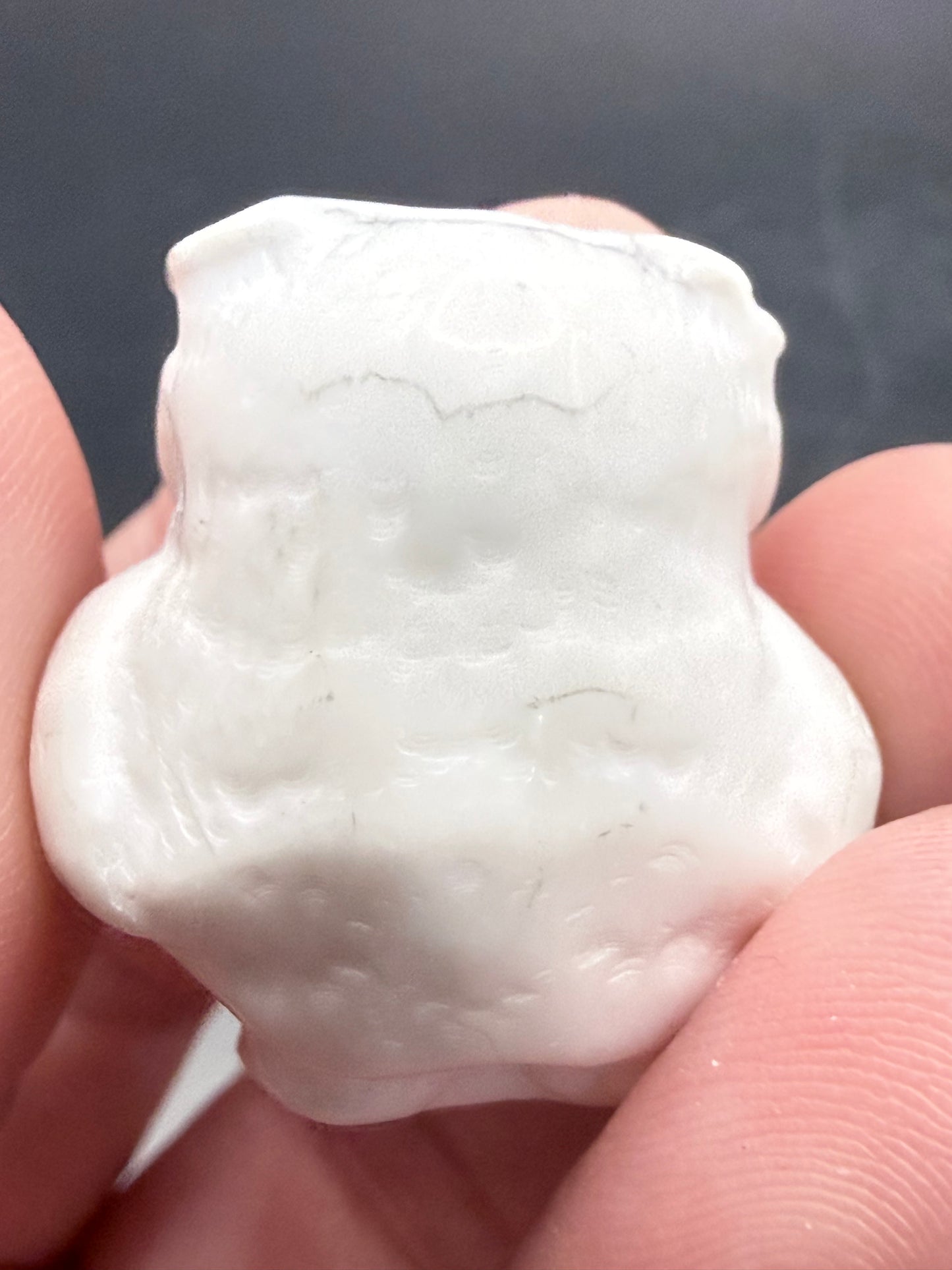 Howlite Owl Carving – 3cm