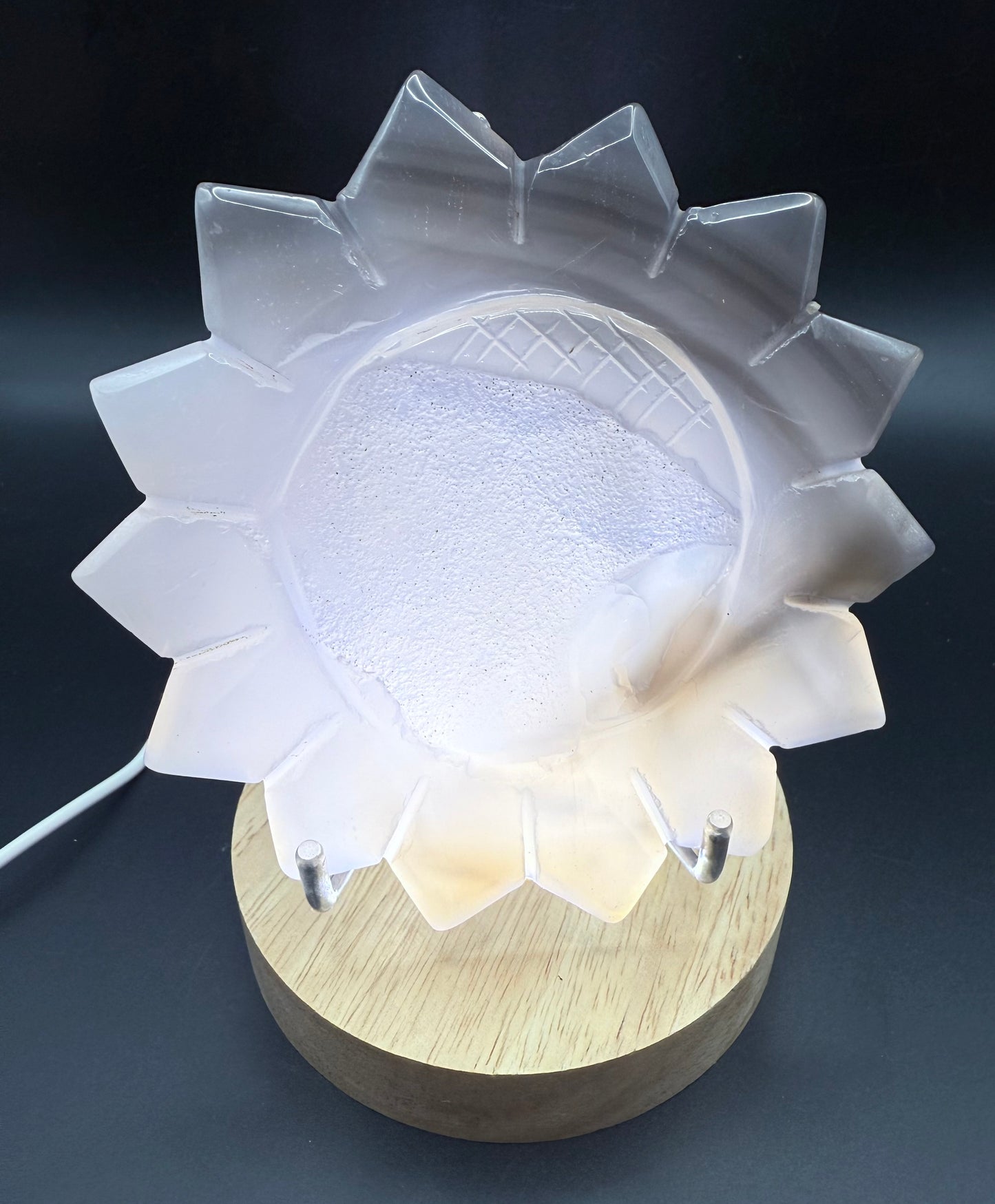 Druzy Agate Sunflower Lamp with Light Stand