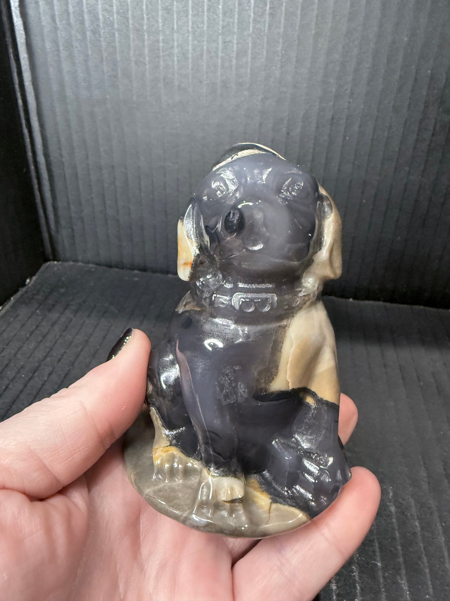Volcano Agate Dog