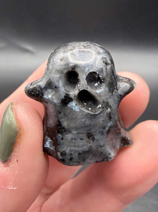 Larvikite Ghost Carving 3cm