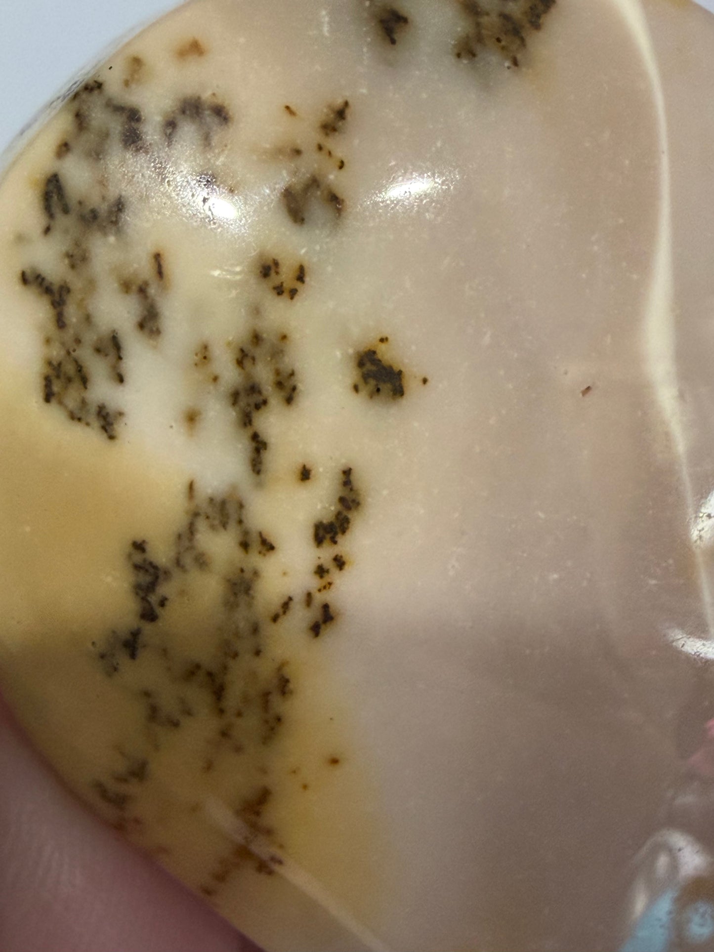 Mookaite Jasper Heart with Natural Dendrites 90g | 5.7 × 5.1 cm D