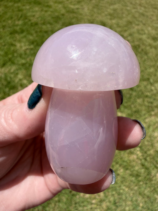 Rose Quartz Mushroom – 128g