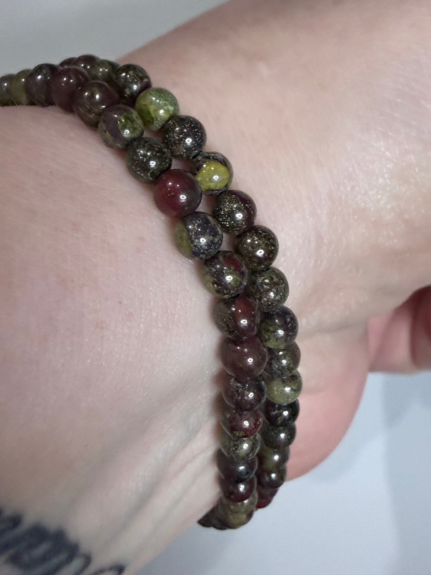 4mm Dragon Blood Jasper Bracelet –
Strength • Courage • Vitality