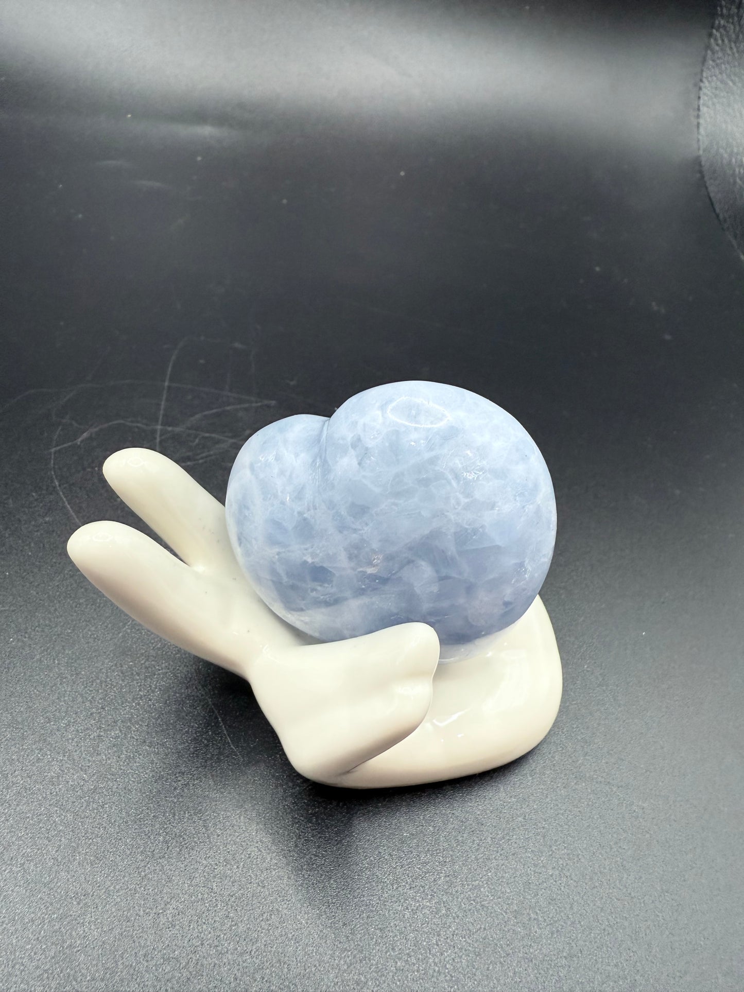Blue Celestite Heart โ 5cm