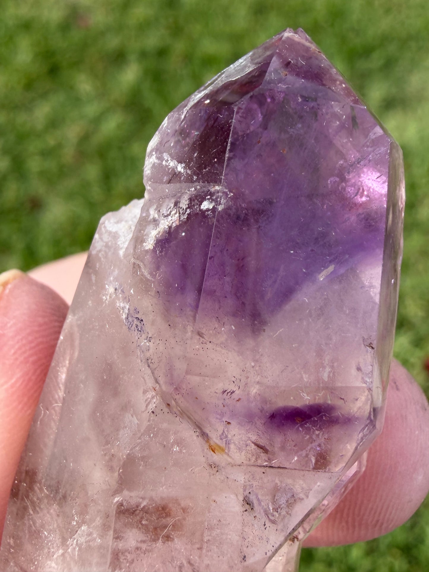 Included Amethyst Point Madagascar – 33g