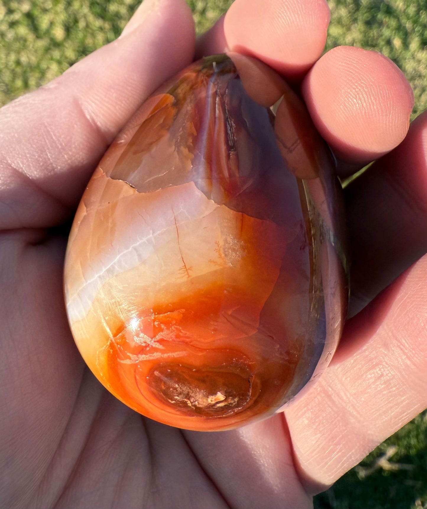 Carnelian Egg β 142 g