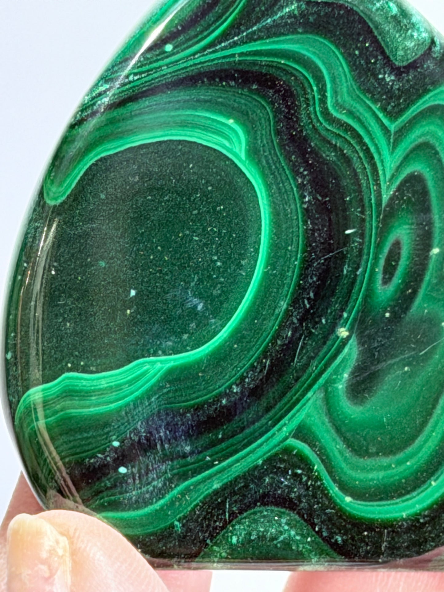 Malachite Freeform With Stand – 5.7cm (A)