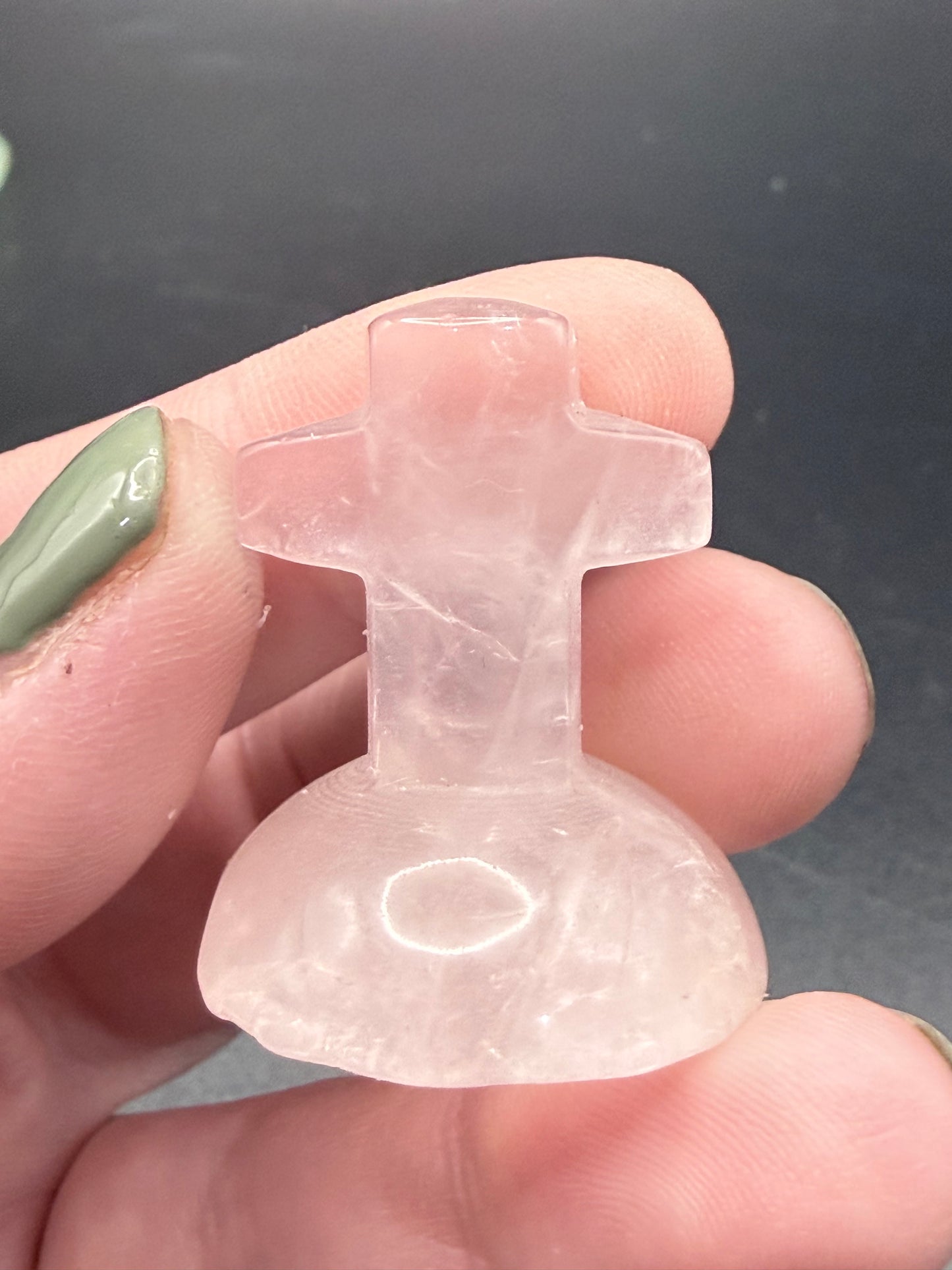 Rose Quartz Cross Carving – 3.1cm