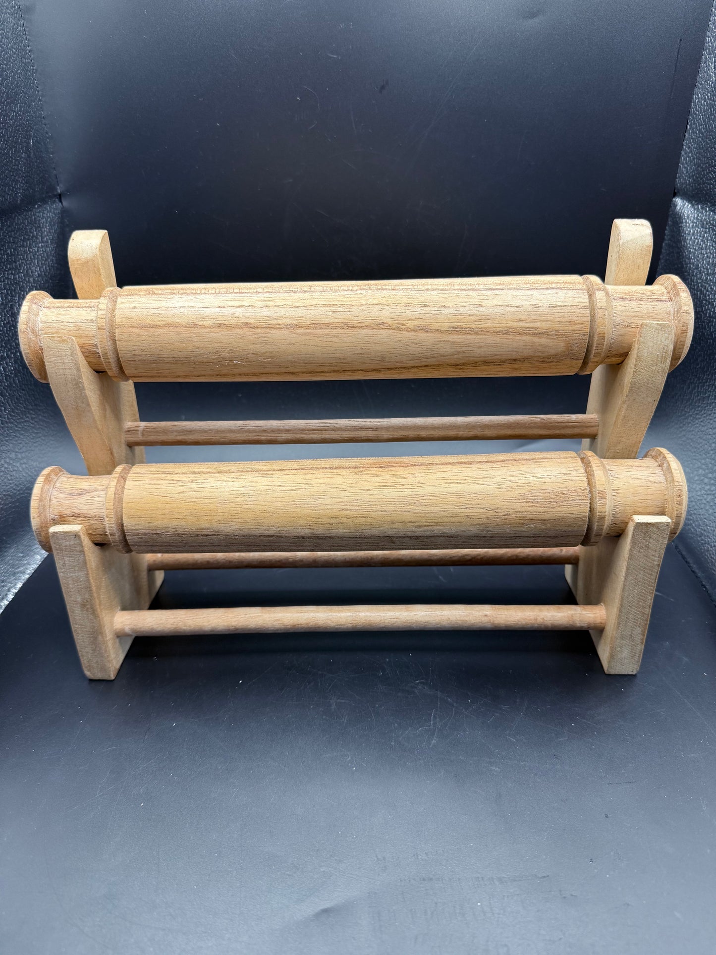 Natural Wooden Bracelet & Display Stand ā 2 Tier