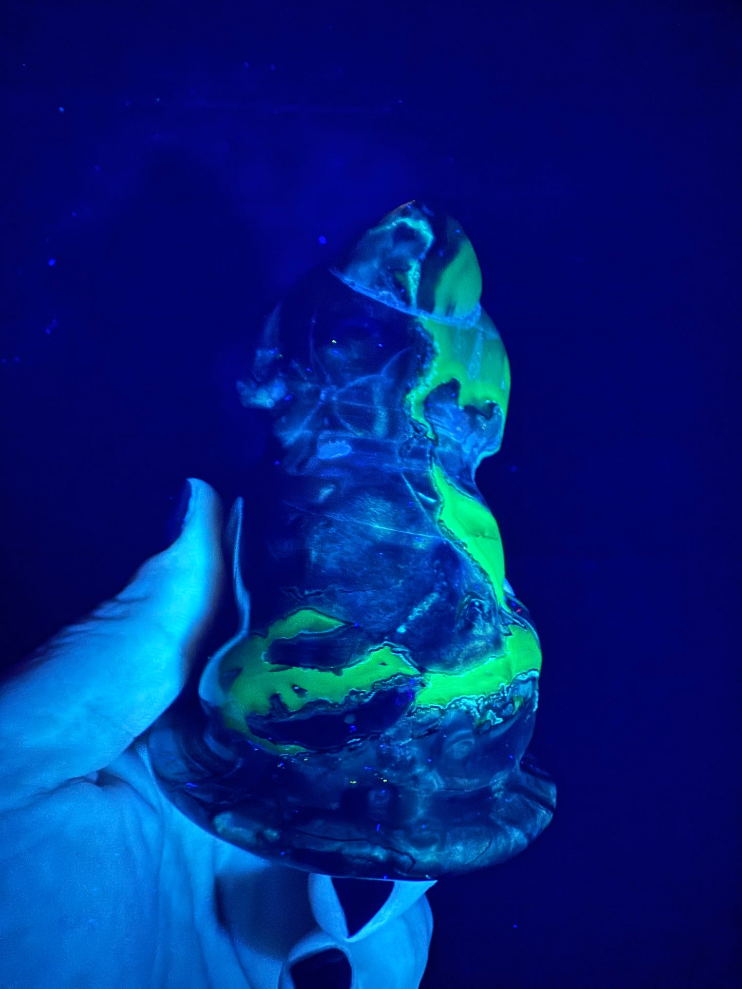Volcano Agate Dog