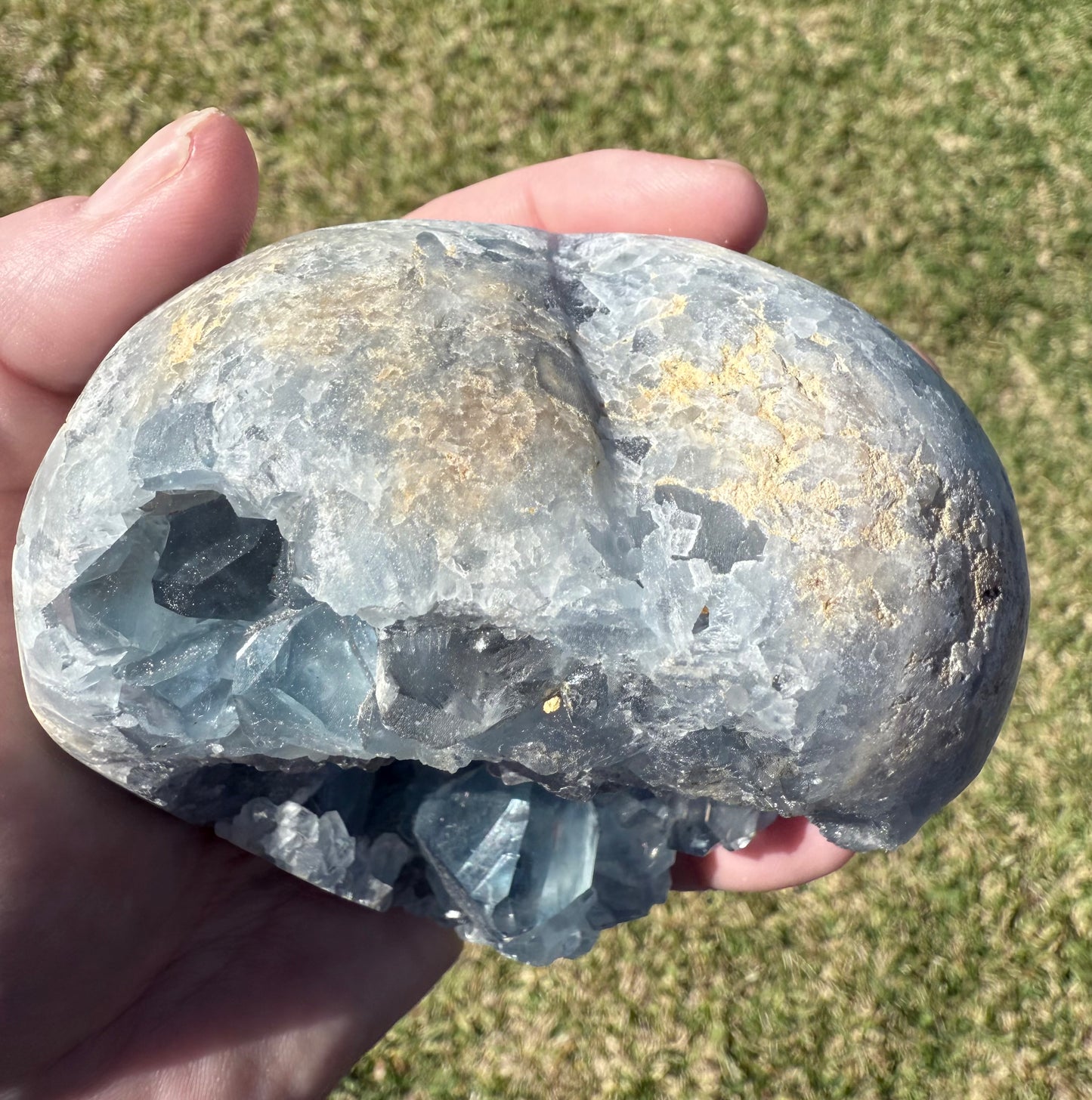 Celestite Heart with Natural Crystal Cavities โ 850g