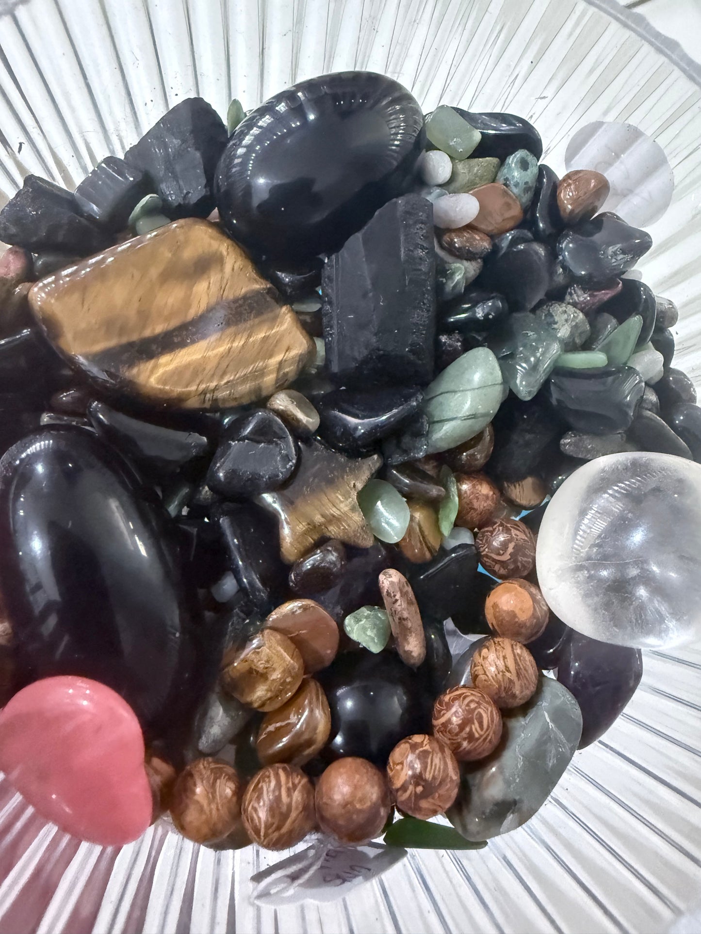 HALLOWEEN PROTECTION CRYSTAL SCOOPS