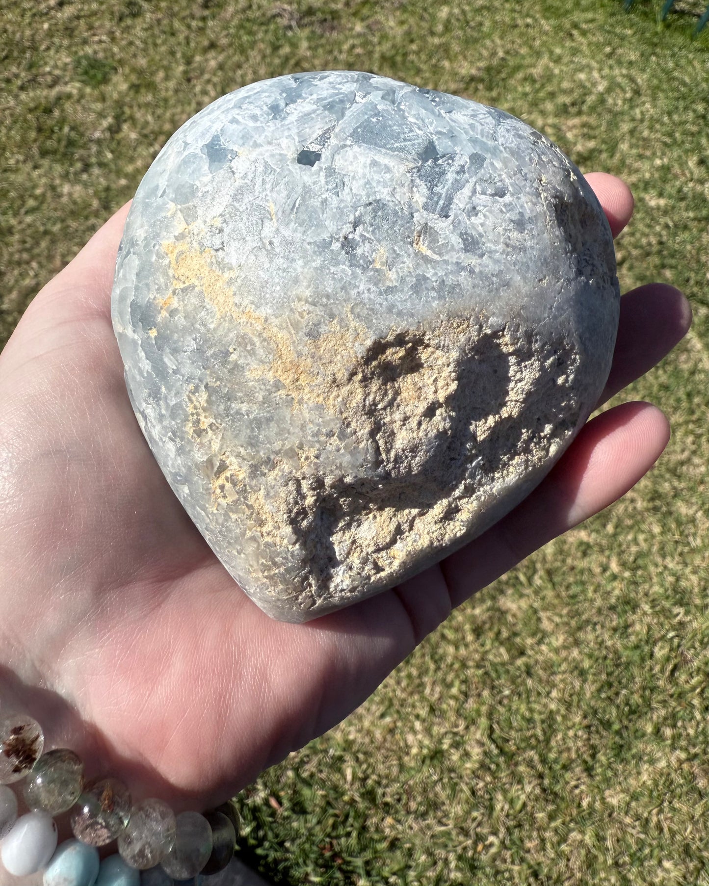 Celestite Heart with Natural Crystal Cavities โ 850g