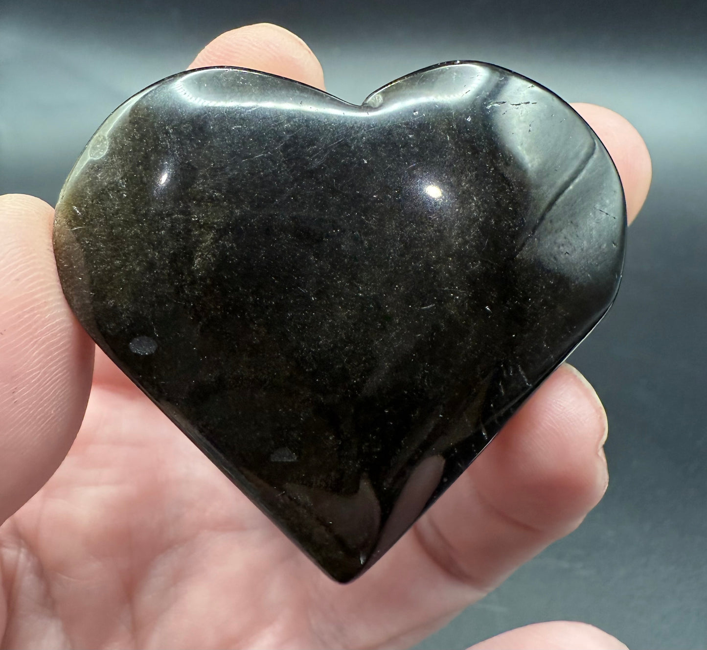 Golden Sheen Obsidian Heart ā 5.2 x 4.8cm