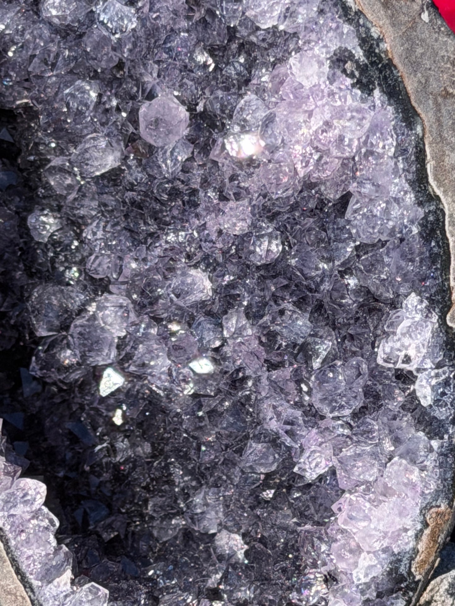 Brazilian Amethyst Druzy Cave – 984g B