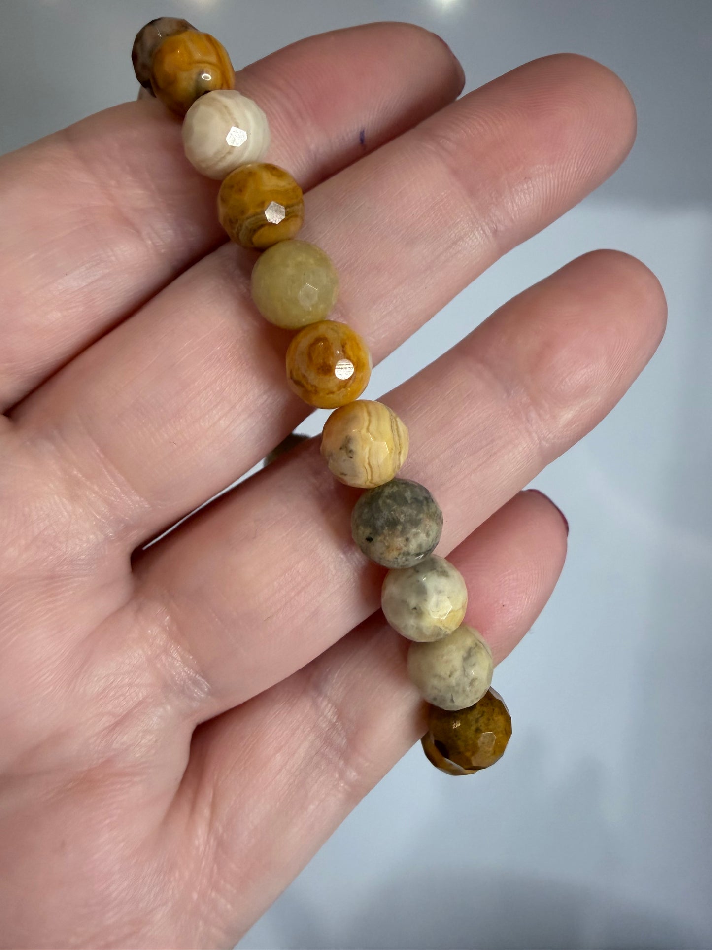 8mm Crazy Lace Agate Faceted Bracelet

Joy • Balance • Positive Energy