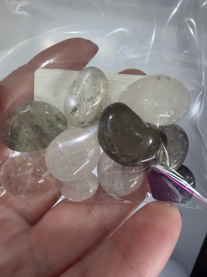 Mixed Quartz Tumbles – 50g