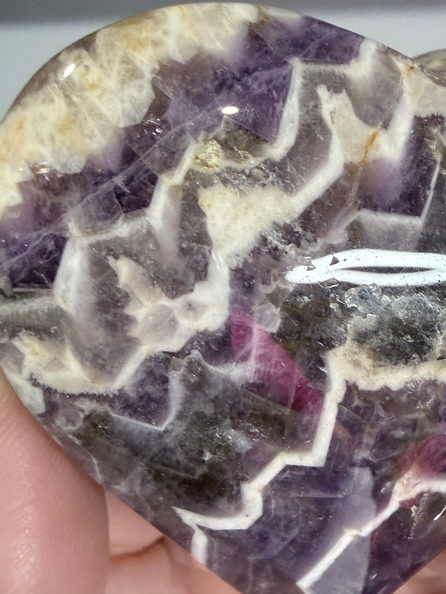 Chevron Amethyst Heart – Free Standing A