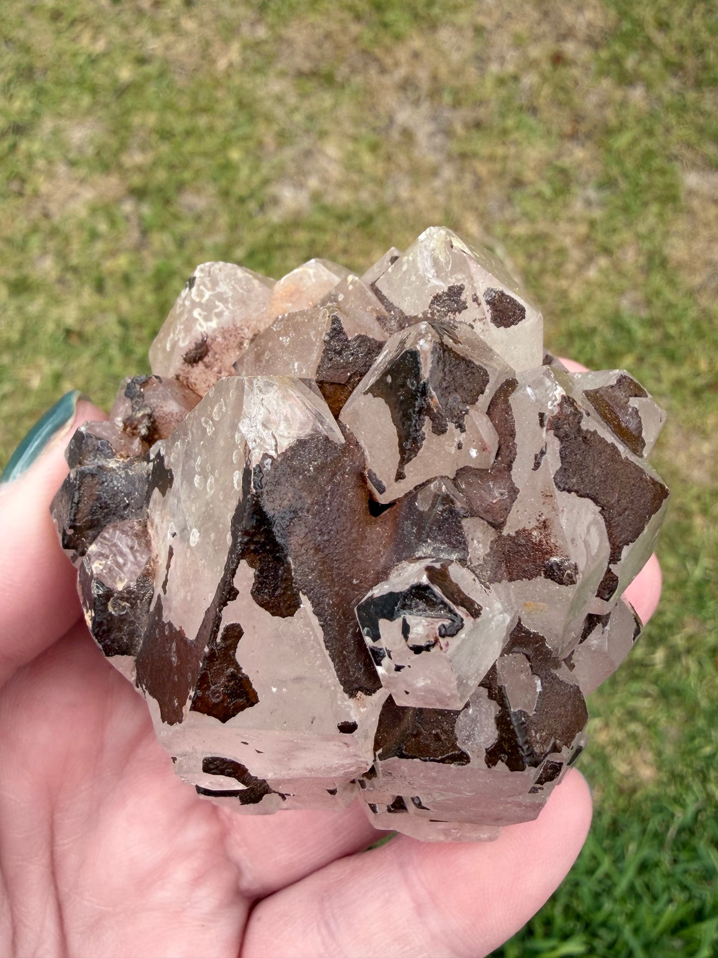 Hematoid Clear Quartz Cluster (Iron-Stained Quartz) – 222g | 6.2 × 5cm