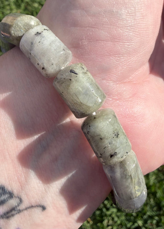 Labradorite Barrel Bead Bracelet